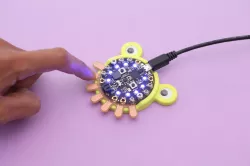 Mini Synthesizer with Circuit Playground Express