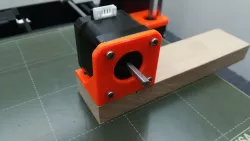 Nema 17 mounting bracket/holder