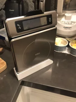 OXO Scale Stand