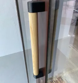 Simple Door Handle