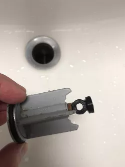 Sink Plug Replacement (Laufen)