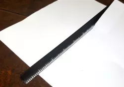 Straight-edge Ruler for tearing paper