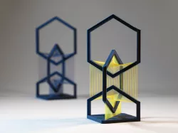 Tensegrity hexagons