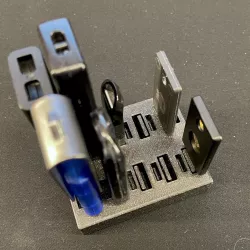USB-A/C stick holder