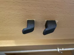Wallhook for caps