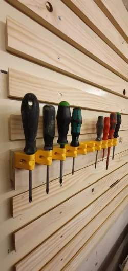 A holder for screwdrivers with 9mm and 13mm diameter