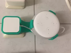 Amazon Echo Dot V3 - Socket Mount