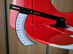 Angle meter with different scales
