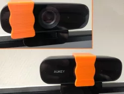Aukey Webcam Cover