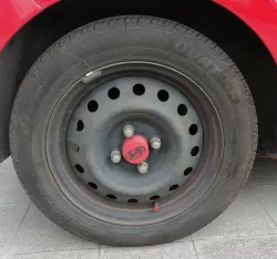 Car wheel cap