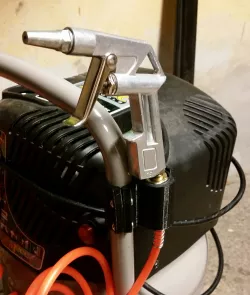 Compressor Tool Holder