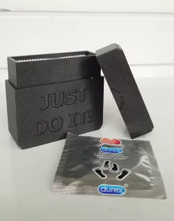 Condom protection case/Krabička na kondomy