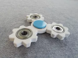 Design your own fidget spinner
