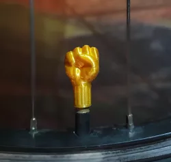 ✊ Fist - Bike valve cap