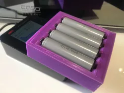 ISDT C4 4x 18650 Adapter