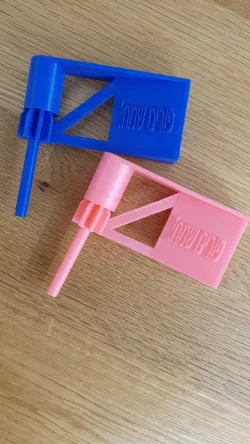 Noisemaker with text