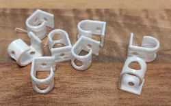 Sehr kleine Haken für Weihnachtsbeleuchtung