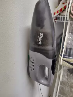 Shark hand vacuum wall mount