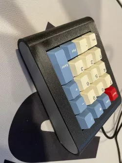 Soyuz Numpad "Flipper" Case