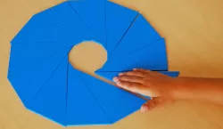Triangles constructeurs bleu Montessori