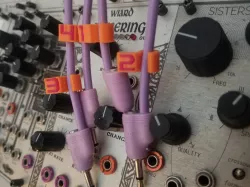 3.5mm (1/8 in.) Cable Clips (parametric)