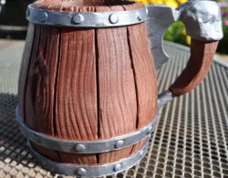Can Holder (dice mug)