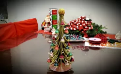 Christmas Tree (Kissmas Tree)