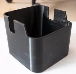 Coffee knockbox with higher protective walls