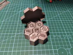 Hive game box