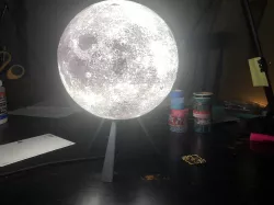 I made my own Moon Lamp!