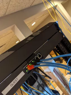 Netgear GS105 Switch Rackmount Adapter