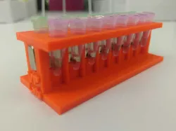 PCR strip magnet