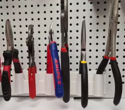 Pegboard organizer for pliers
