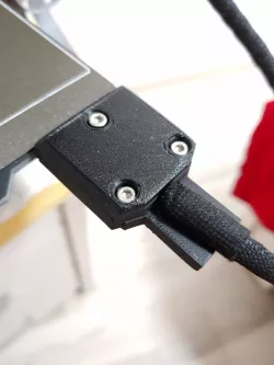 Prusa MK3 Heatbed Cable  cover clip with tail