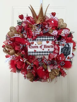 Queen of Hearts Door Wreath