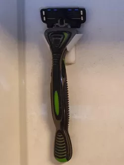 Shaver wall holder (MultiClip)