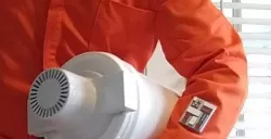 Willrow Hood Cosplay "Ice Cream Maker" from Star Wars: Empire Strikes Back