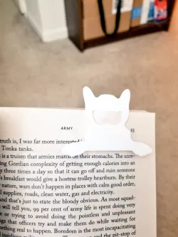 Cat bookmark