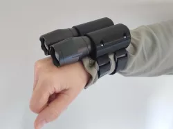 Double Flashlight Holder for the Wrist (Star Trek: Voyager)