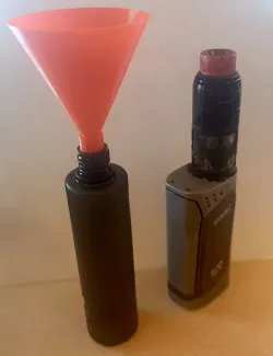 E-Liquid funnel for 11mm bottles