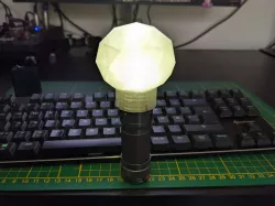 Flashlight icosphere diffuser
