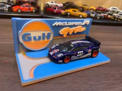 Hotwheels Mclaren F1 GTR Display Base (Gulf Racing)