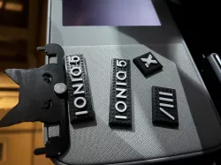 Hyundai IONIQ 5 - Magnetic holder