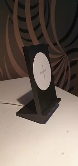 Mobile phone stand for Samsung Galaxy S10+ with Ikea Nordmarke charger