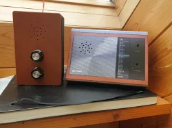 Polaroid Radio