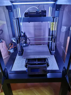 Prusa Enclosure Enhancement - Concrete Slab integrated in LACK table