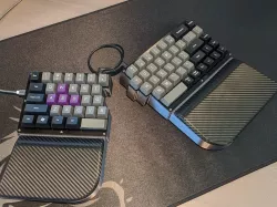 Quefrency Ergonomic Bases w/ Palm Rest