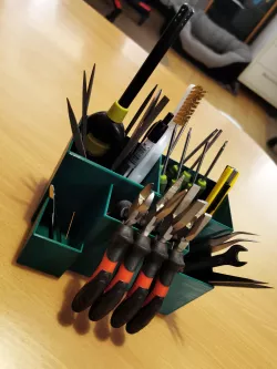 Tool organizer