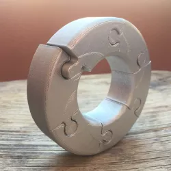 ANNOYING CIRCLE PUZZLE