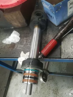 Hydraulic Cylinder 1